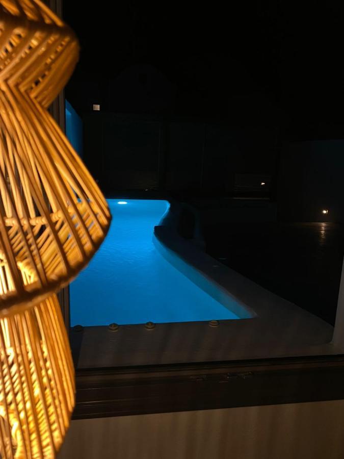Filira Suites Perissa  Buitenkant foto