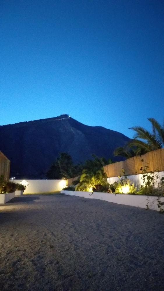 Filira Suites Perissa  Buitenkant foto