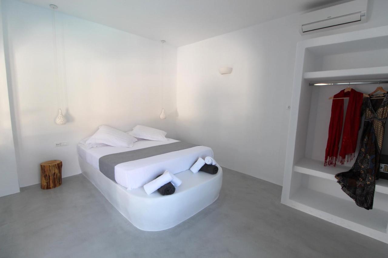 Filira Suites Perissa  Buitenkant foto
