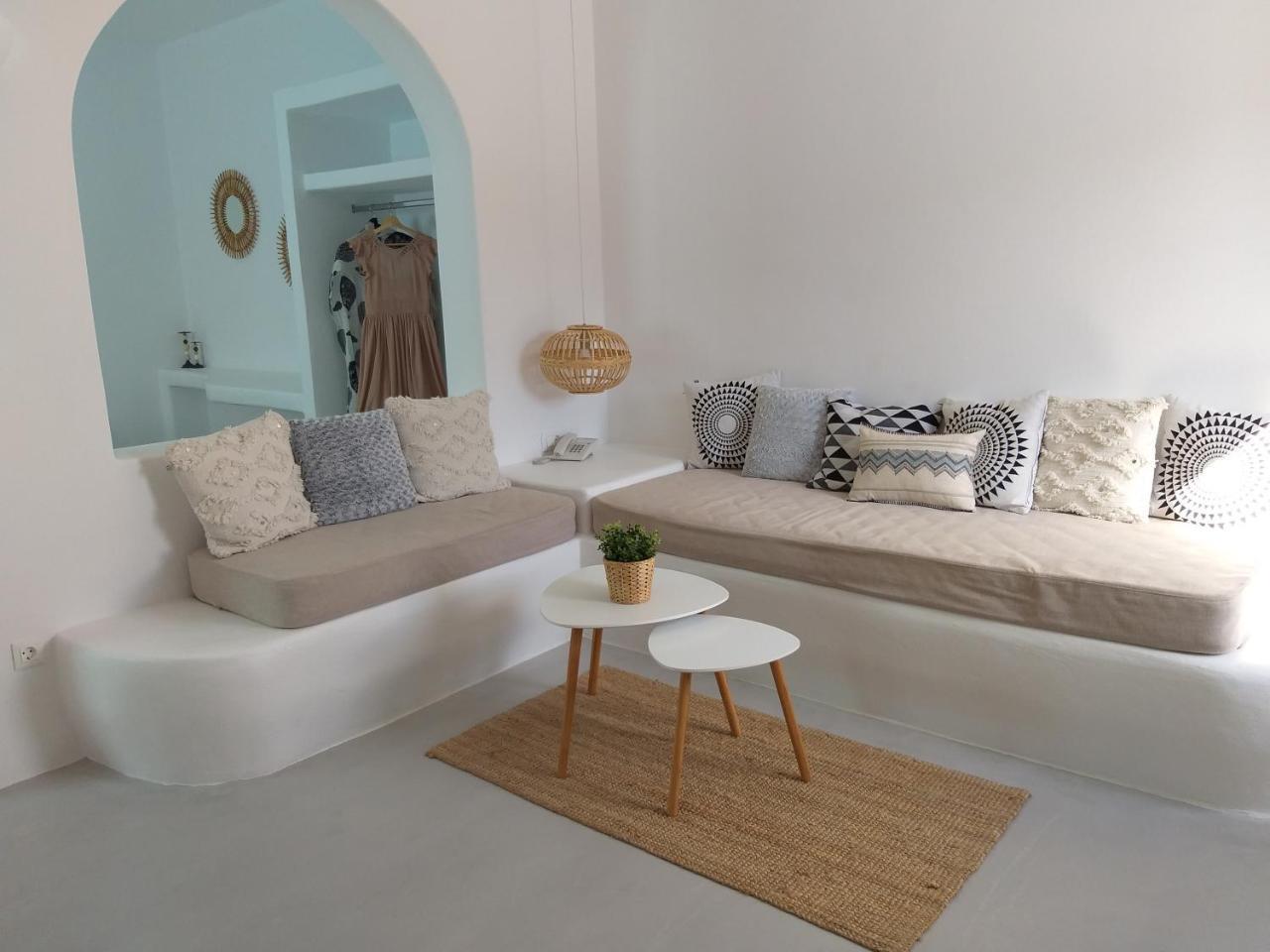 Filira Suites Perissa  Buitenkant foto
