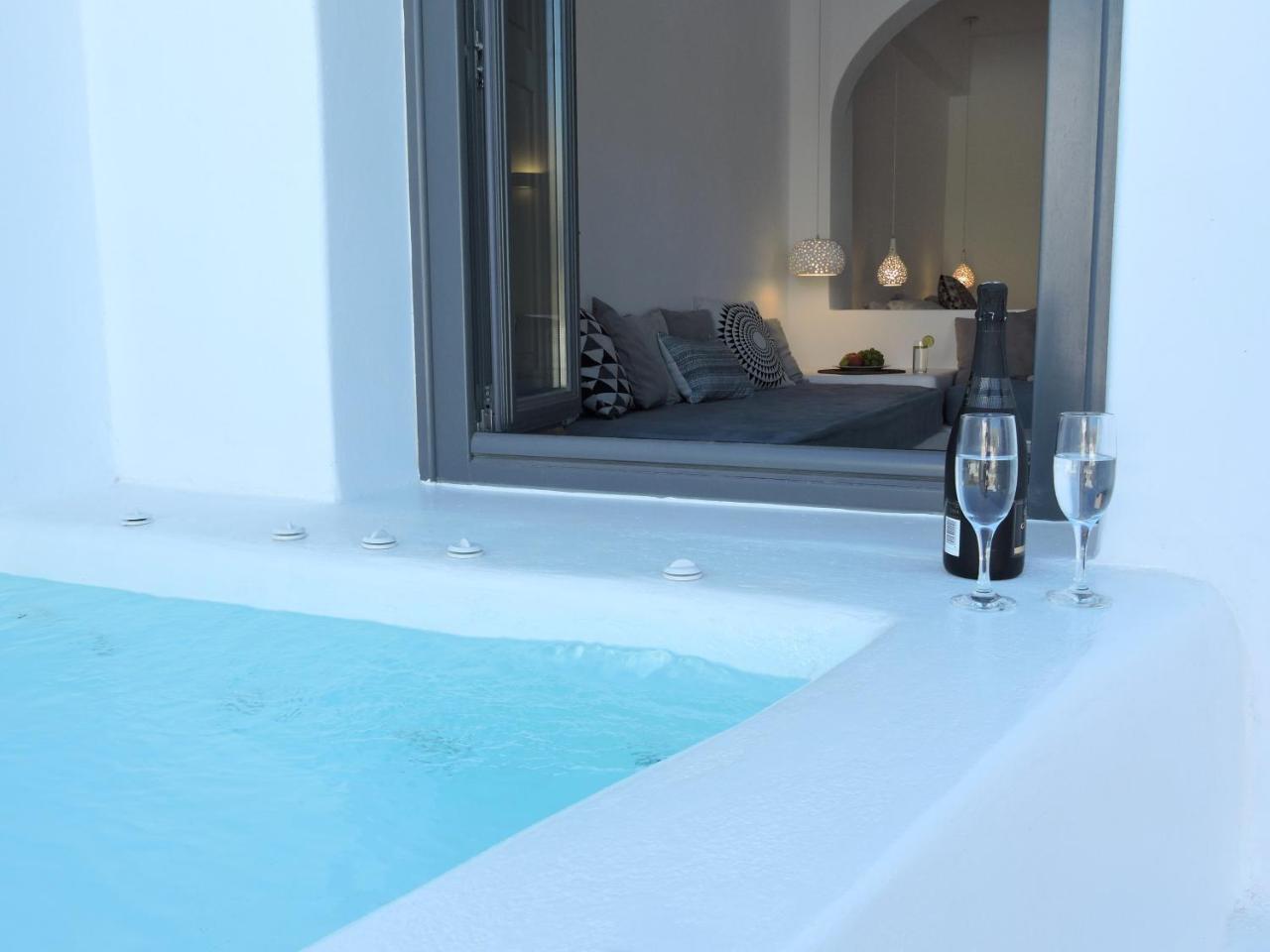 Filira Suites Perissa  Buitenkant foto